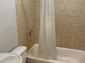 3922 Farmer Street, Houston TX 77020