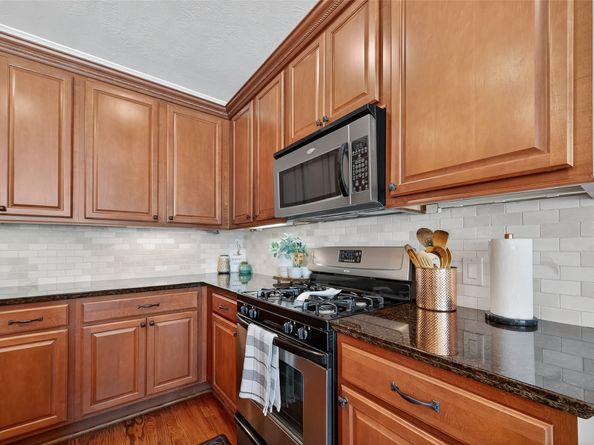 1323 Studer Street, Houston TX 77007