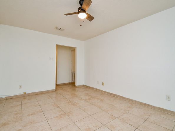 7323 Cook Road, Houston TX 77072