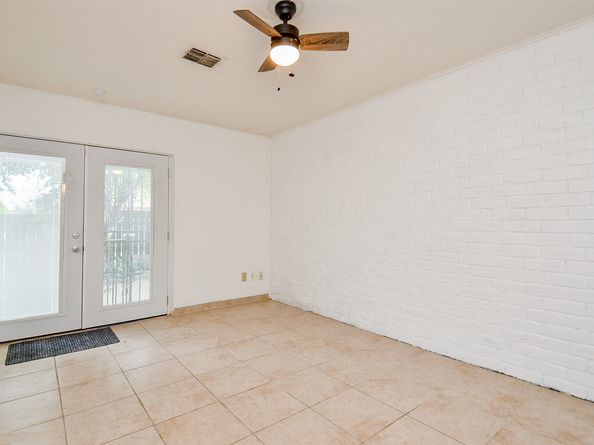 7323 Cook Road, Houston TX 77072