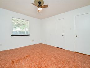 7323 Cook Road, Houston TX 77072