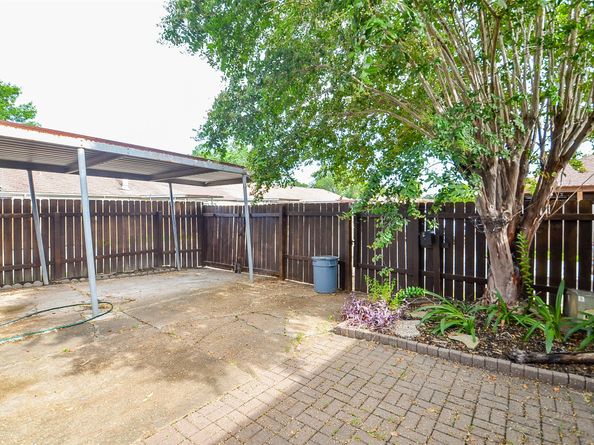 7323 Cook Road, Houston TX 77072