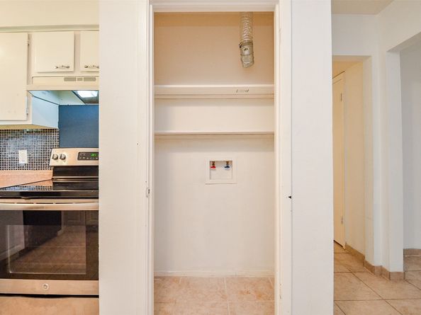 7323 Cook Road, Houston TX 77072