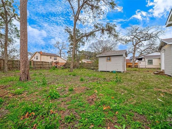 7010 S Hall Street, Houston TX 77028