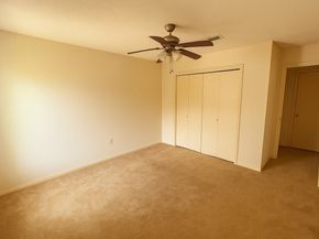 9146 Wilcrest Drive 9146, Houston TX 77099