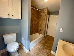 7648 Broadview Drive, Houston TX 77061