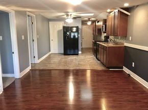7648 Broadview Drive, Houston TX 77061