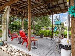 7648 Broadview Drive, Houston TX 77061