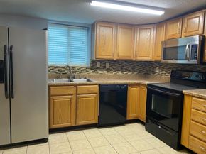 7648 Broadview Drive, Houston TX 77061