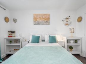 9502 Windswept Lane 9502, Houston TX 77063