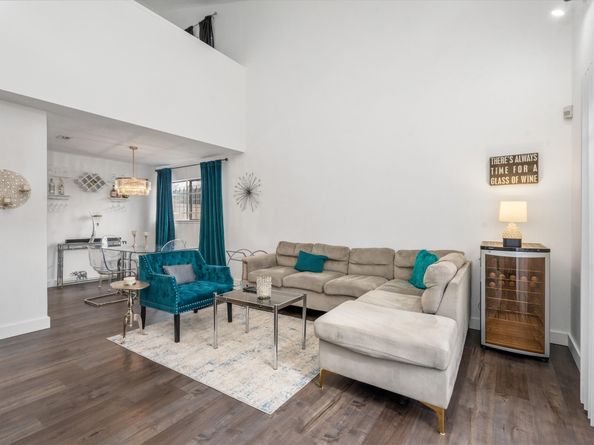 9502 Windswept Lane 9502, Houston TX 77063