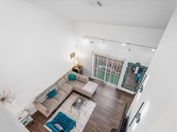 9502 Windswept Lane 9502, Houston TX 77063