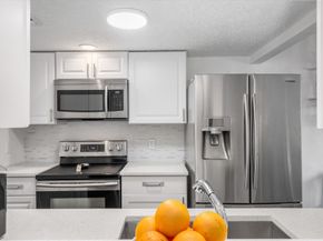 9502 Windswept Lane 9502, Houston TX 77063