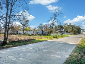 21868 E Martin Drive, Porter TX 77365