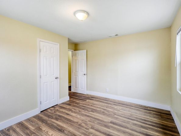 1114 Blackwood Avenue, Houston TX 77032