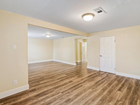 1114 Blackwood Avenue, Houston TX 77032