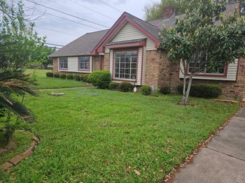 2503 Moss Hill Drive