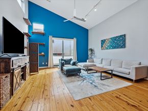 815 Robin Street, Houston TX 77019
