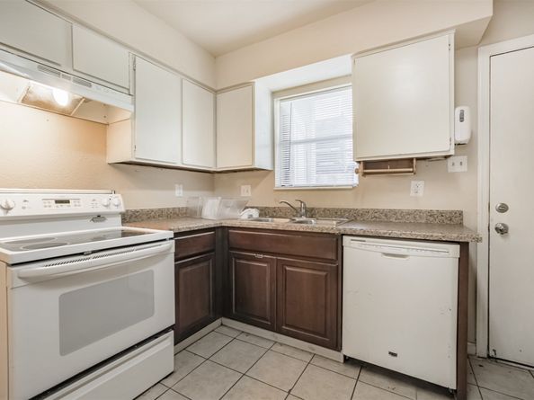 9018 Grannis Street 4, Houston TX 77075