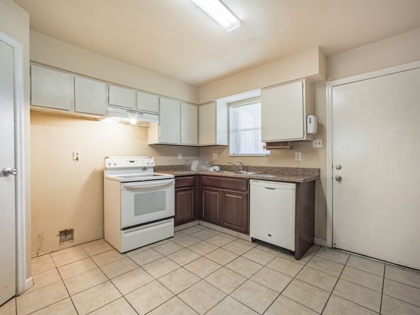 9018 Grannis Street 4, Houston TX 77075