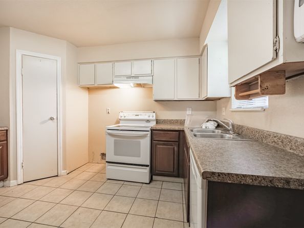 9018 Grannis Street 4, Houston TX 77075