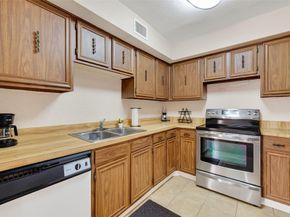 11002 Hammerly Boulevard 69, Houston TX 77043