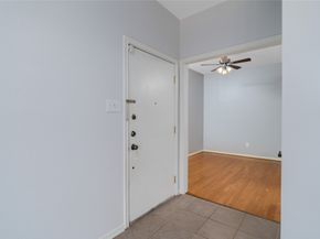 11711 Memorial Drive 285, Houston TX 77024