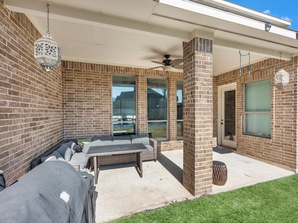 14306 Mopan Springs Lane, Houston TX 77044