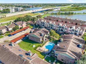 18800 Egret Bay Boulevard 206, Webster TX 77058
