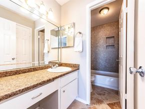 18800 Egret Bay Boulevard 206, Webster TX 77058