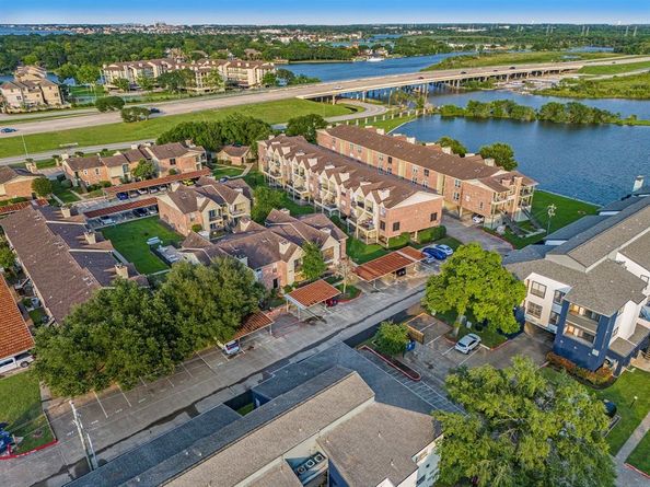 18800 Egret Bay Boulevard 206, Webster TX 77058