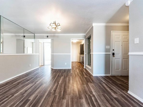 18800 Egret Bay Boulevard 206, Webster TX 77058