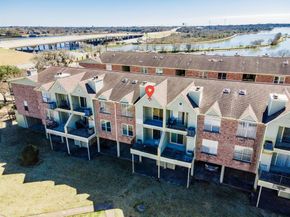 18800 Egret Bay Boulevard 206, Webster TX 77058