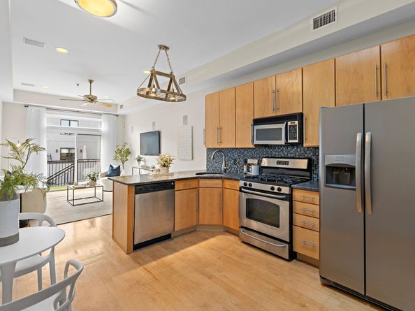 512 Jefferson St 4R, Hoboken NJ 07030
