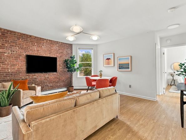 234 6th St 10, Jersey City NJ 07302