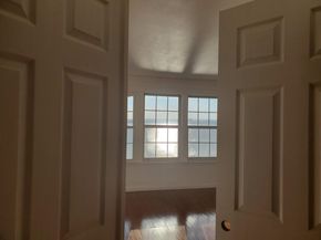 17 Willow St, Jersey City NJ 07305