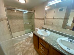 1203 River Rd 14C, Edgewater NJ 07020