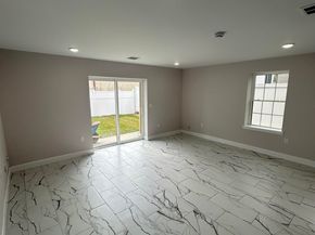 47 Cottage St, Bayonne NJ 07002