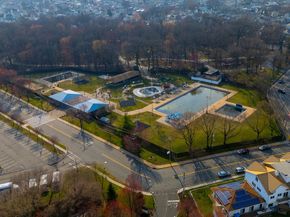 5 Creekside Ct, Secaucus NJ 07094