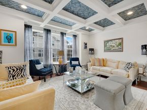 5 Creekside Ct, Secaucus NJ 07094