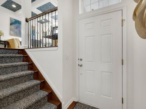 5 Creekside Ct, Secaucus NJ 07094