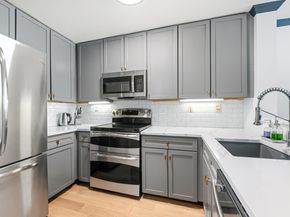 24 Avenue At Port Imperial B37, West New York NJ 07093