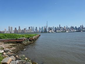 24 Avenue At Port Imperial B37, West New York NJ 07093