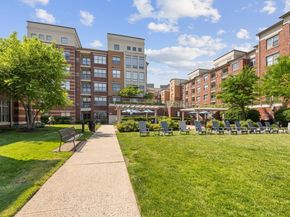 24 Avenue At Port Imperial B37, West New York NJ 07093