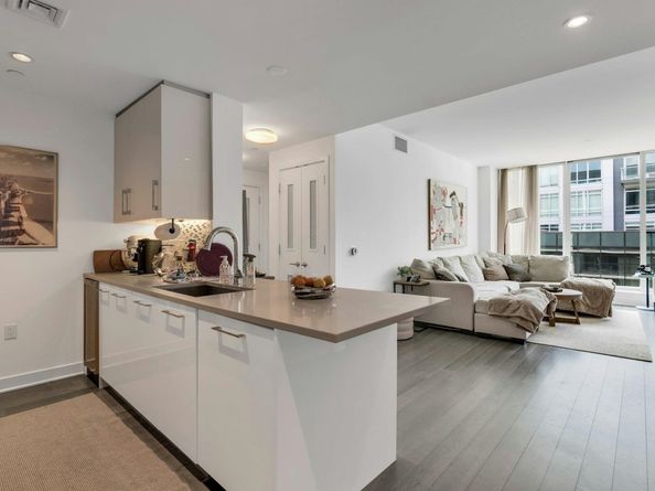 1200 Avenue At Port Imperial 519, Weehawken NJ 07086