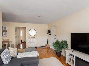 36 Briarwood Rd, Jersey City NJ 07304