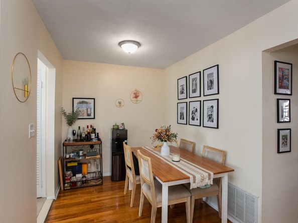 36 Briarwood Rd, Jersey City NJ 07304