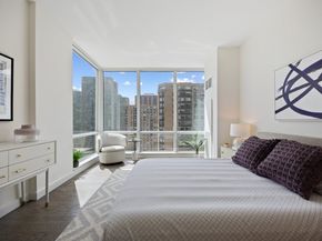 20 Newport Parkway 1707, Jersey City NJ 07310