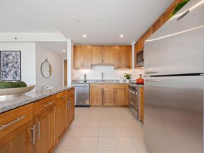 20 Newport Parkway 1707, Jersey City NJ 07310