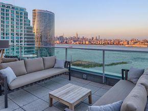 20 Newport Parkway 1707, Jersey City NJ 07310